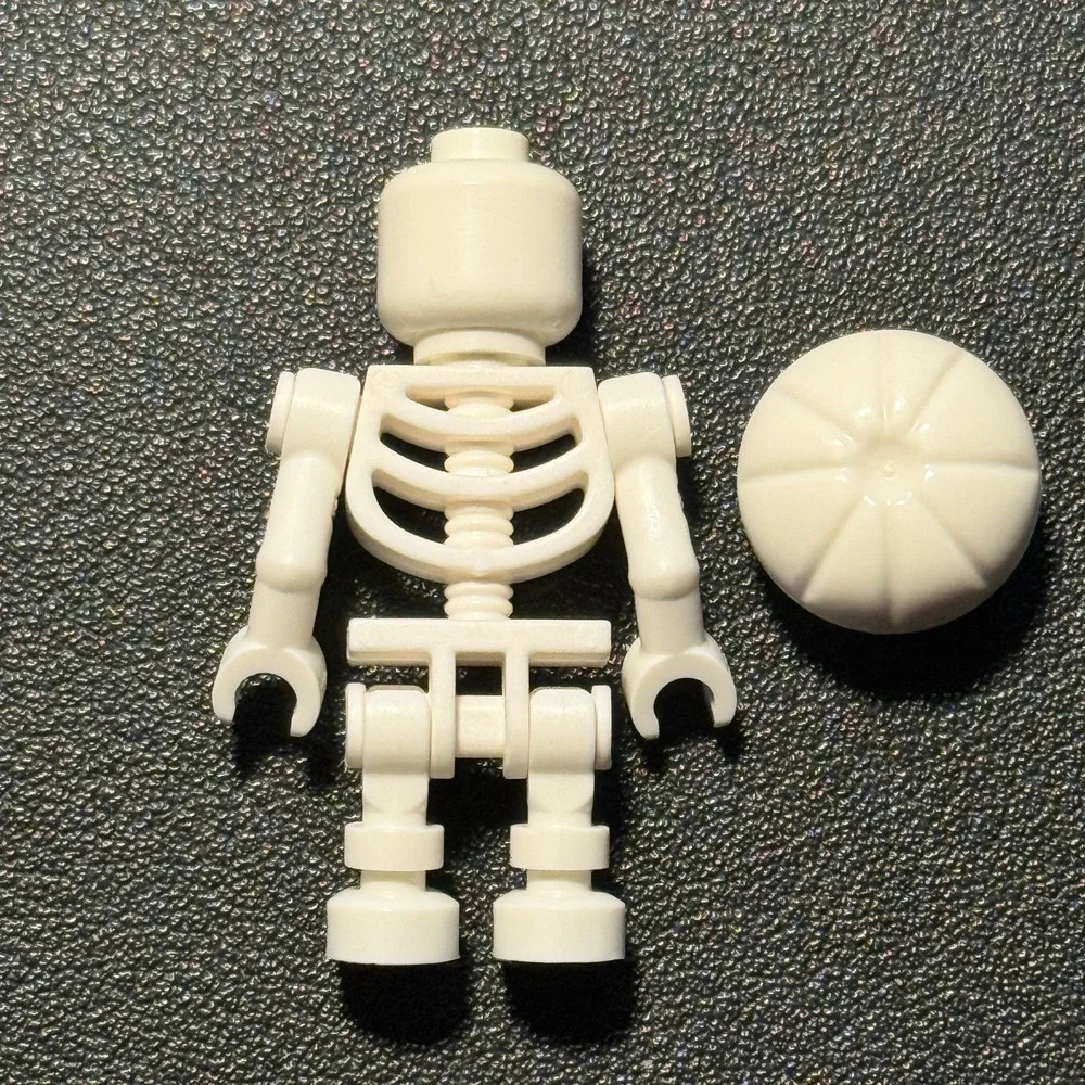 LEGO Skeleton Minifigure White Chef Hat Halloween Pirate Castle Ghost Zombie